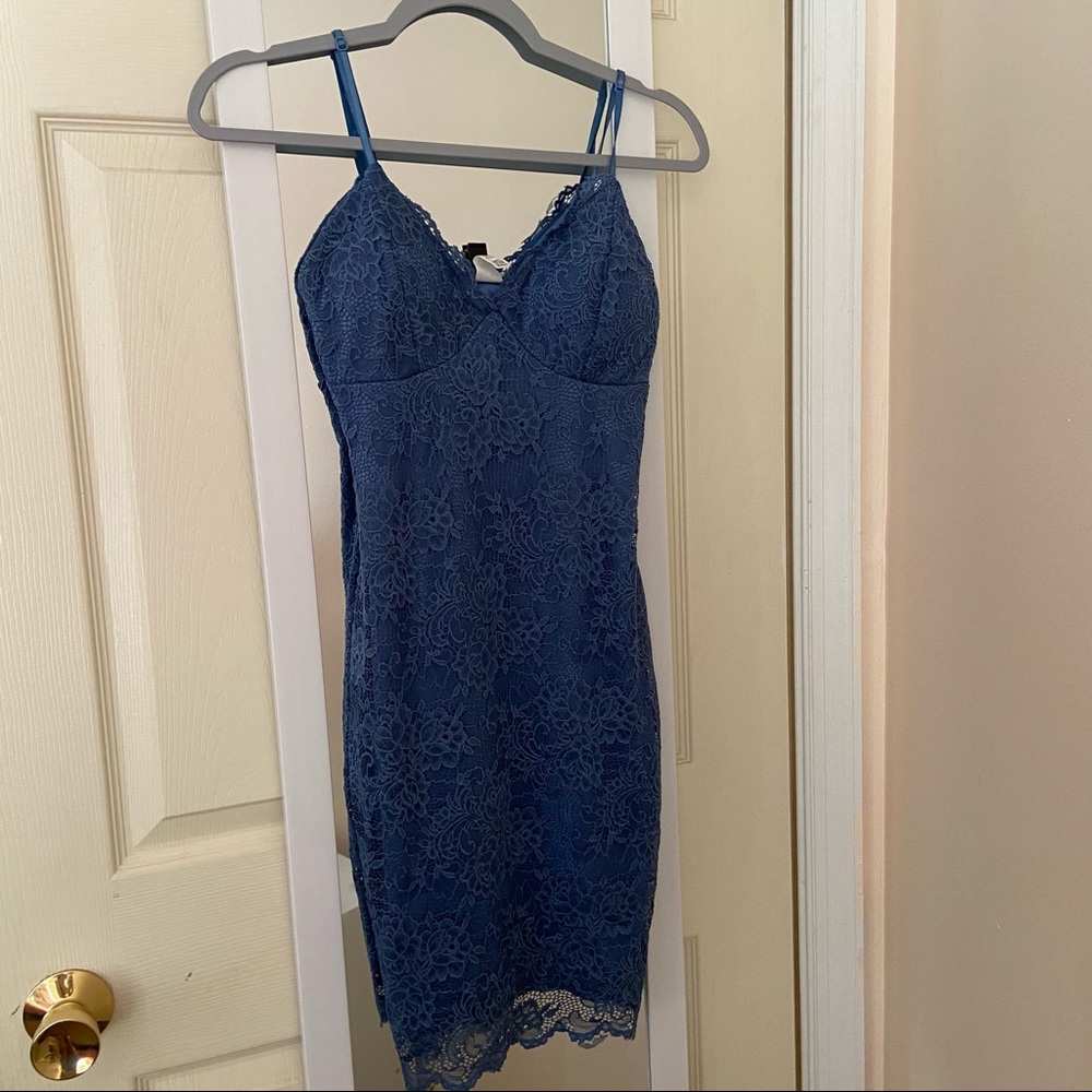 Windsor Lace Bodycon Midi Dress